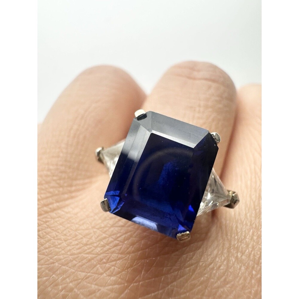 925 Sterling Silver Lab Created Blue Sapphire Ring Size 7.5